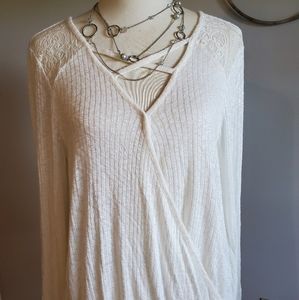 America Rag light weight long sleeve blouse